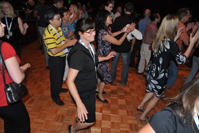 d2010_10015k_1383.jpg