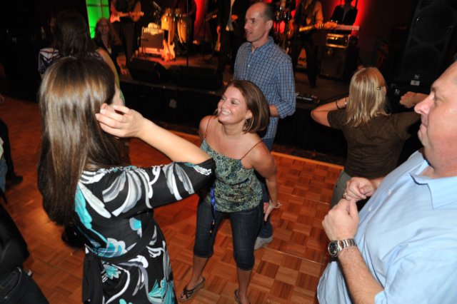 d2010_10015k_1409.jpg