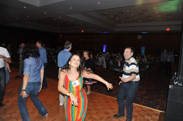 d2010_10015k_1417.jpg