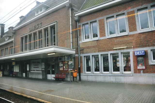 d110821k_0054.jpg