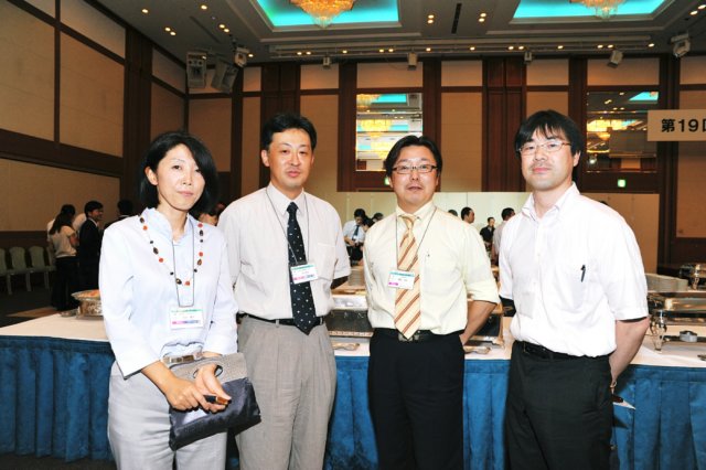 jec100622k_0418.jpg